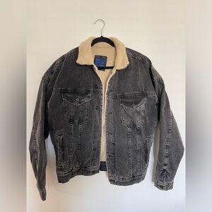 Men's Black Denim Jacket with Sherpa Lining